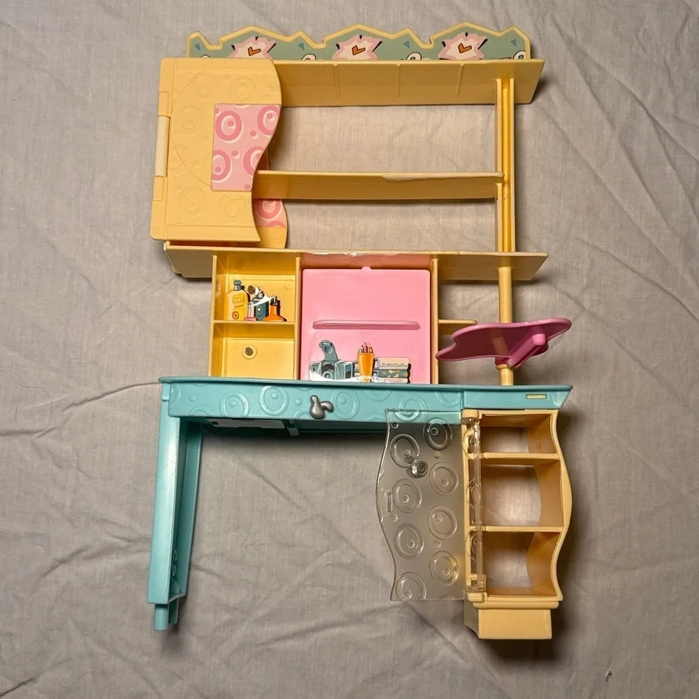 Barbie All Around Home Bedroom Playset 2000 Incomplete Set EUC